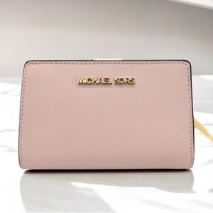 Michael Kors Medium Jet Set Travel Zip Chain Bifold Wallet Leather Powder Blush